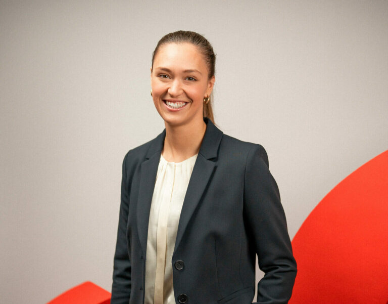 Dr. Laura Maaßen
